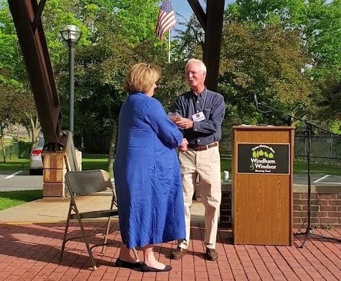 Cathy Eakins Receives Esteemed Tom Yahn Award